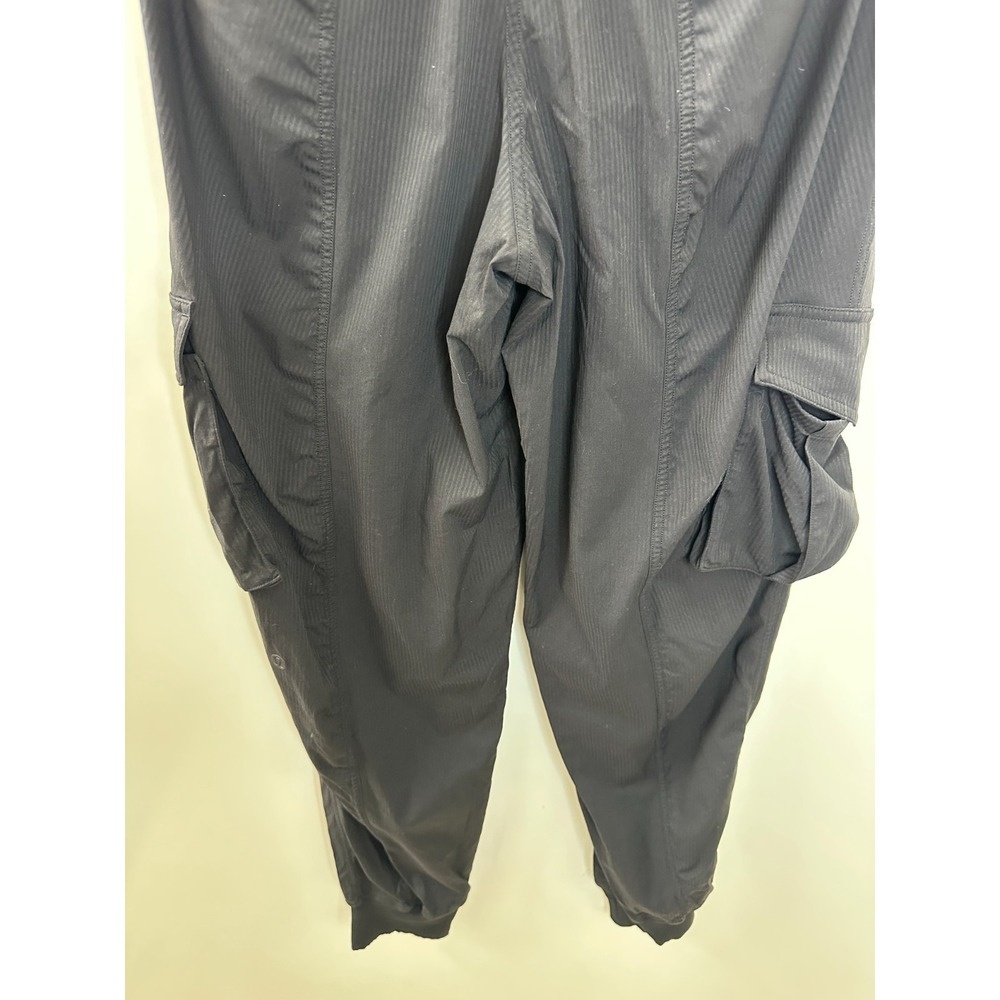 Lululemon Dance Studio Relaxed-Fit Mid-Rise Cargo Jogger Pants Black Size Small - Picture 8 of 11